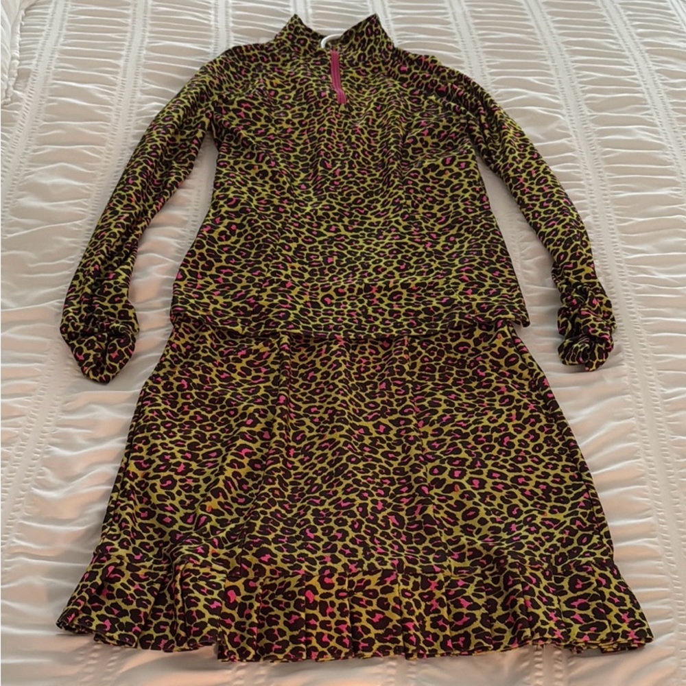 Tzu Tzu Pink and Green Golf Dress with matching pullover Size Small